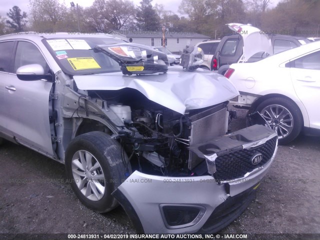 5XYPG4A30GG170213 - 2016 KIA SORENTO LX/L SILVER photo 6