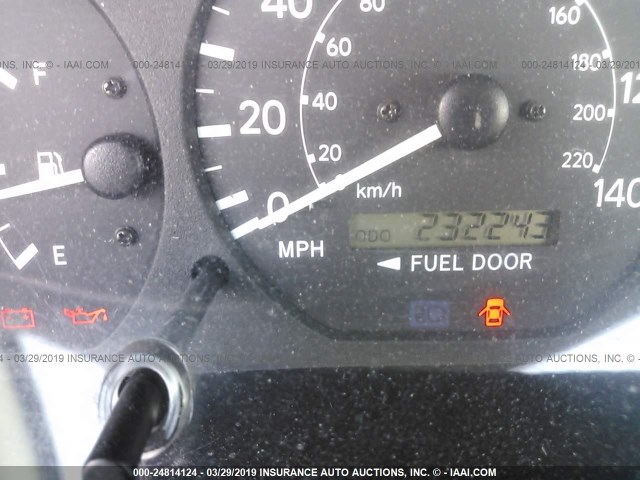 4T1BF22K61U969096 - 2001 TOYOTA CAMRY LE/XLE Ақ фото 7