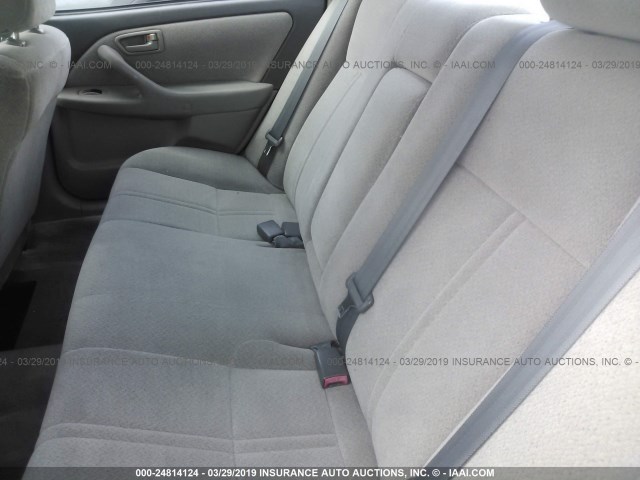 4T1BF22K61U969096 - 2001 TOYOTA CAMRY LE/XLE Ақ фото 8