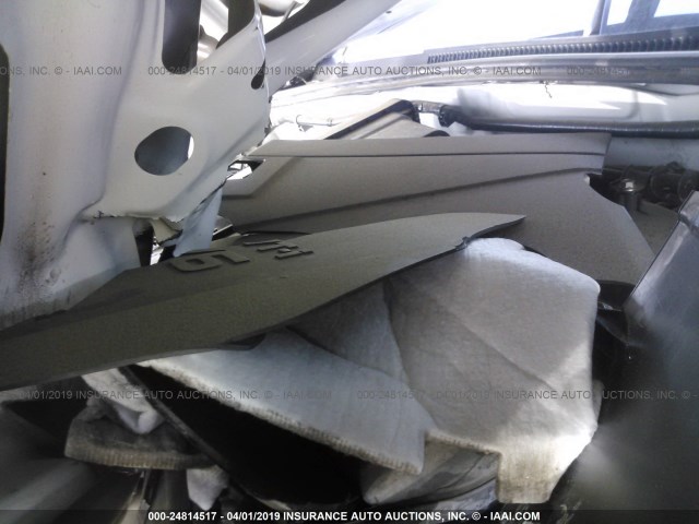 3TMJU4GN6AM104086 - 2010 TOYOTA TACOMA DOUBLE CAB PRERUNNER WHITE photo 10