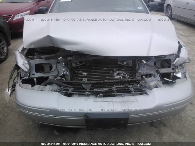 2FAFP74W05X130114 - 2005 FORD CROWN VICTORIA LX SILVER photo 6