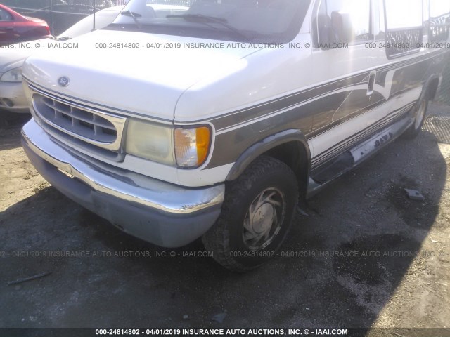 1FDRE14W52HA57534 - 2002 FORD ECONOLINE E150 VAN WHITE photo 6