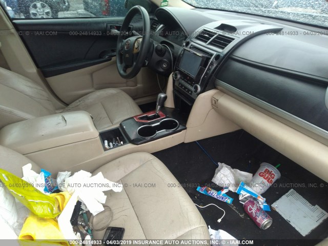 4T1BF1FK3EU731300 - 2014 TOYOTA CAMRY L/SE/LE/XLE 黑色 照片 5