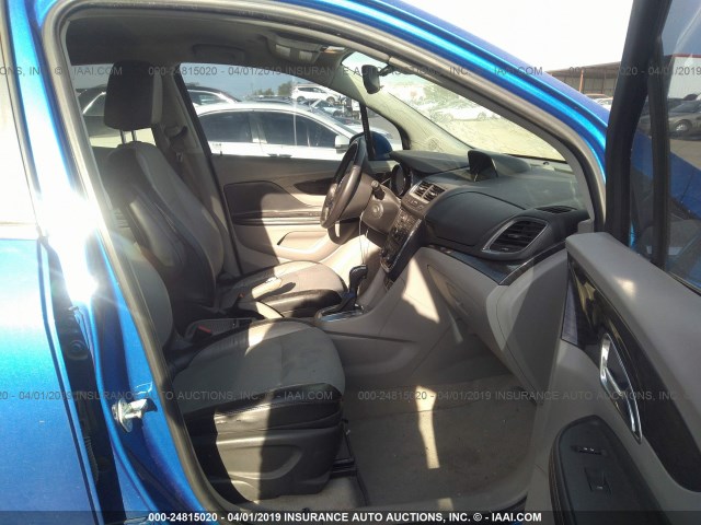 KL4CJASB2EB623236 - 2014 BUICK ENCORE Dark Blue photo 5