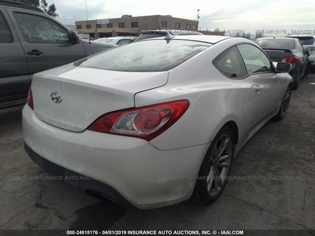 KMHHU6KH3BU047432 - 2011 HYUNDAI GENESIS COUPE 3.8L WHITE photo 4