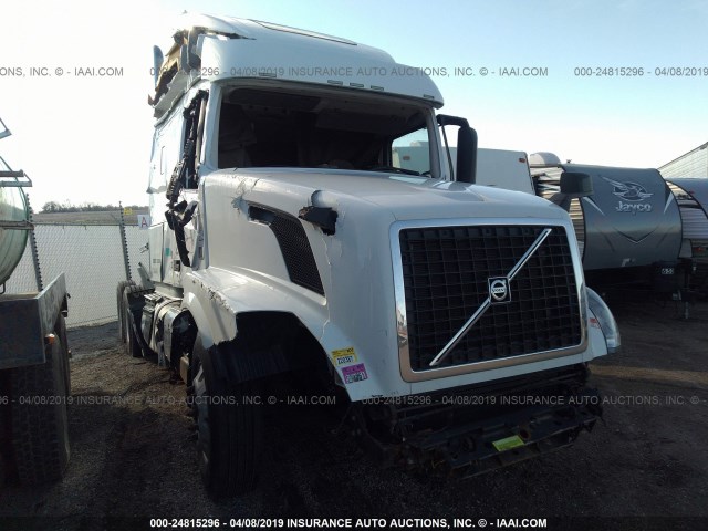 4V4NC9EH6FN156656 - 2015 VOLVO VNL L Unknown photo 1