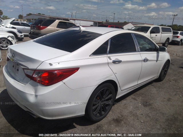 5NPEC4AC4BH095388 - 2011 HYUNDAI SONATA SE/LIMITED WHITE photo 4