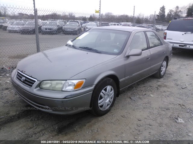 4T1BG22KXYU687017 - 2000 TOYOTA CAMRY CE/LE/XLE 灰色 照片 2