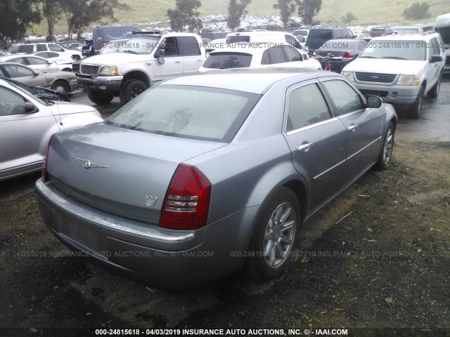 2C3KA63HX6H408914 - 2006 CHRYSLER 300C SILVER photo 4