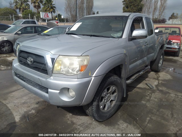 5TETU62N86Z218483 - 2006 TOYOTA TACOMA PRERUNNER ACCESS CAB SILVER photo 2