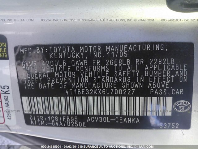 4T1BE32KX6U700227 - 2006 TOYOTA CAMRY LE/XLE/SE SILVER photo 9