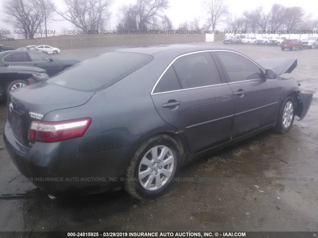 4T4BE46K09R098903 - 2009 TOYOTA CAMRY SE/LE/XLE GRAY photo 4