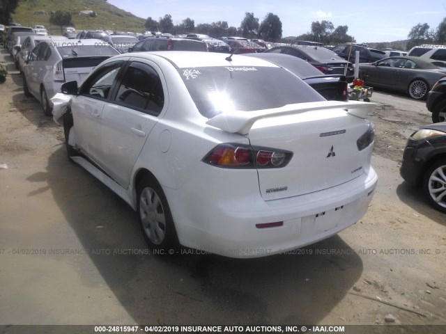 JA32U2FU0FU001538 - 2015 MITSUBISHI LANCER ES WHITE photo 3