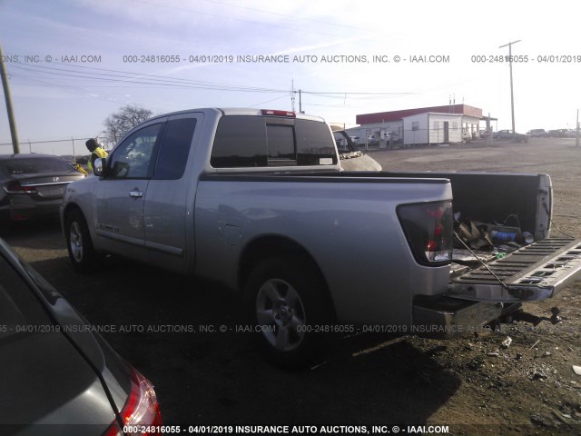 1N6BA06A47N243133 - 2007 NISSAN TITAN XE/SE/LE SILVER photo 3