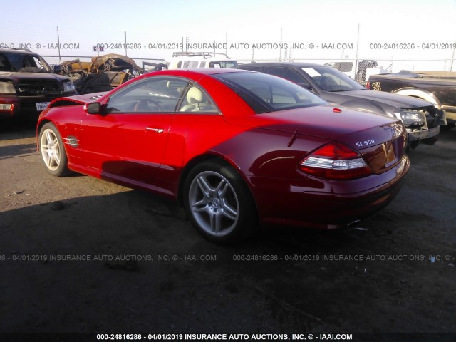 WDBSK71F27F129720 - 2007 MERCEDES-BENZ SL 550 RED photo 3