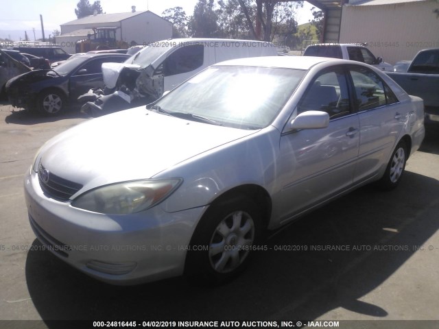 4T1BE32K13U126757 - 2003 TOYOTA CAMRY LE/XLE/SE SILVER photo 2