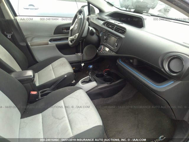 JTDKDTB34D1043214 - 2013 TOYOTA PRIUS C GRAY photo 5