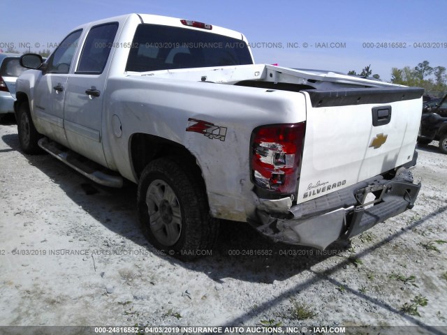 3GCPKSE74DG142606 - 2013 CHEVROLET SILVERADO K1500 LT WHITE photo 3