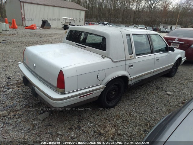 1C3XV66RXPD143943 - 1993 CHRYSLER NEW YORKER FIFTH AVENUE WHITE photo 4