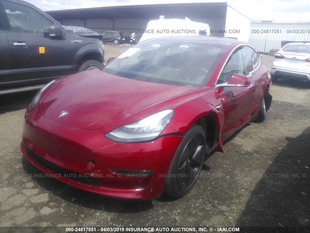 5YJ3E1EB0JF145976 - 2018 TESLA MODEL 3 RED photo 2