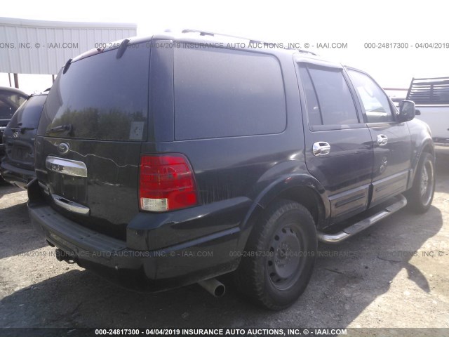 1FMFU19595LA64087 - 2005 FORD EXPEDITION LIMITED BLACK photo 4