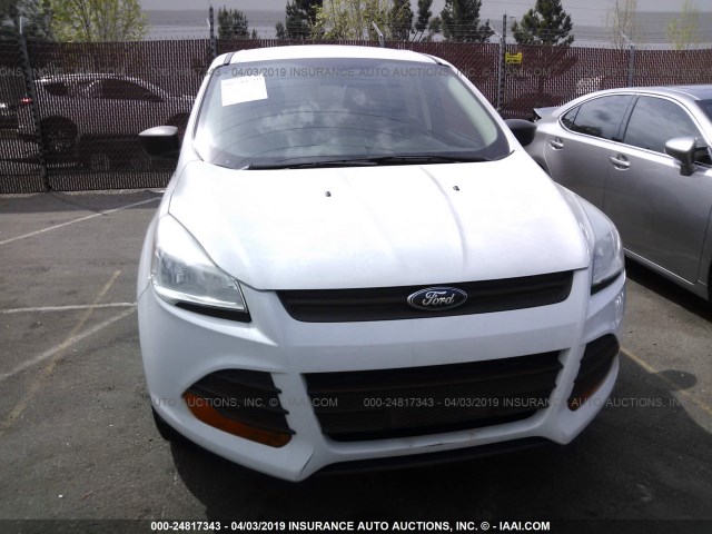 1FMCU0F75DUC48535 - 2013 FORD ESCAPE S WHITE photo 6