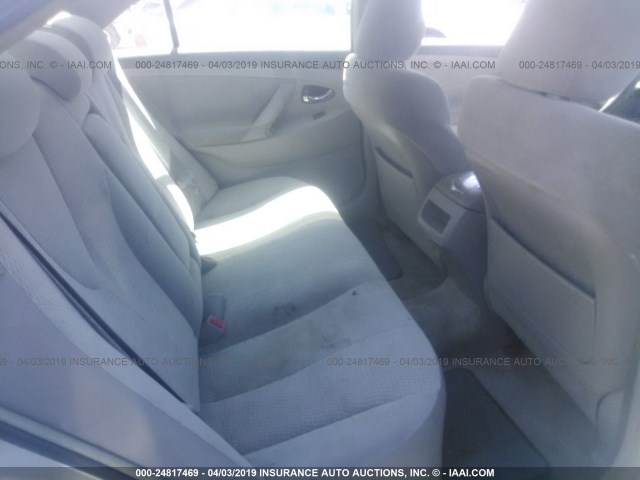 4T1BF3EK5BU127885 - 2011 TOYOTA CAMRY SE/LE/XLE SILVER photo 8