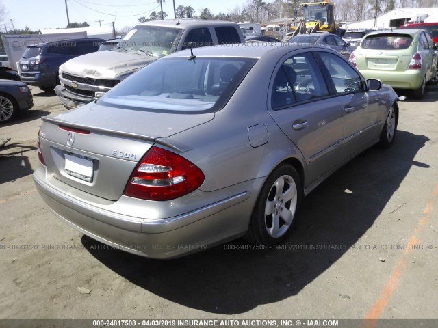 WDBUF83J54X162415 - 2004 MERCEDES-BENZ E 500 4MATIC SILVER photo 4