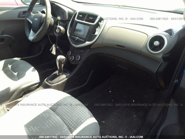 1G1JB5SH2H4134990 - 2017 CHEVROLET SONIC LS 蓝色 照片 5