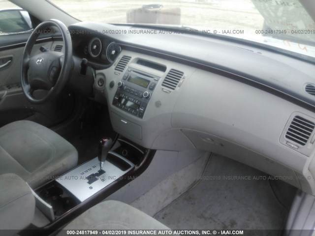 KMHFC46D77A181570 - 2007 HYUNDAI AZERA GLS SILVER photo 5