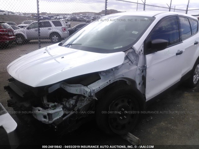 1FMCU0F72DUD10182 - 2013 FORD ESCAPE S WHITE photo 6