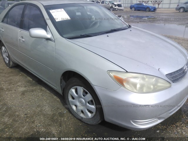 4T1BE32K04U266221 - 2004 TOYOTA CAMRY LE/XLE/SE SILVER photo 6