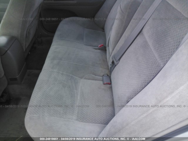 4T1BE32K04U266221 - 2004 TOYOTA CAMRY LE/XLE/SE SILVER photo 8