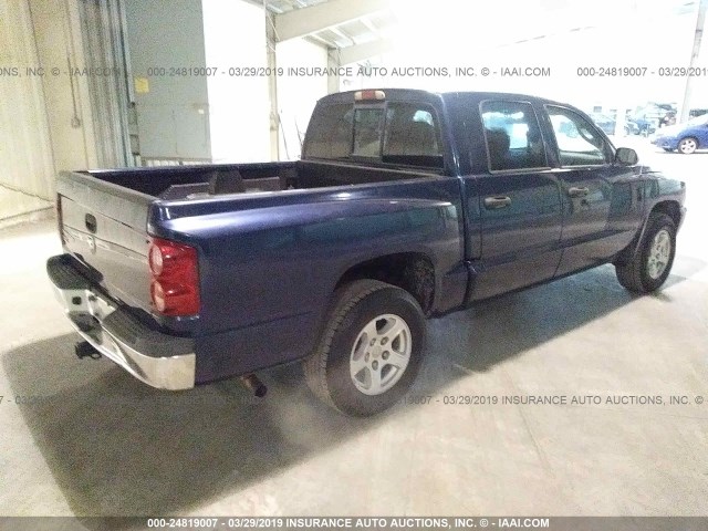 1D7HE48K85S168598 - 2005 DODGE DAKOTA QUAD SLT BLUE photo 4