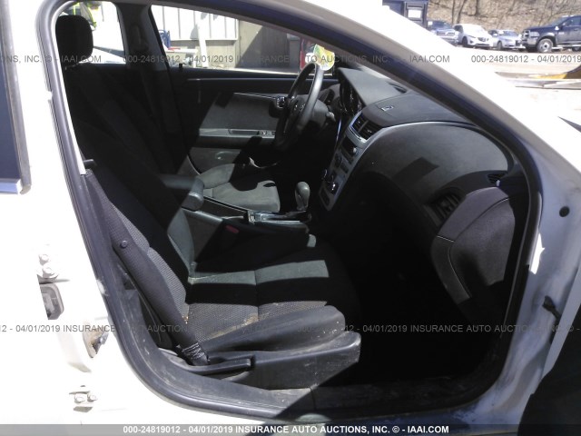 1G1ZH57B584266258 - 2008 CHEVROLET MALIBU 1LT თეთრი ფოტო 5