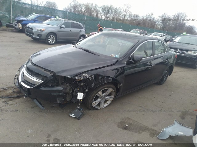 19VDE1F79DE000310 - 2013 ACURA ILX 20 TECH BLACK photo 2