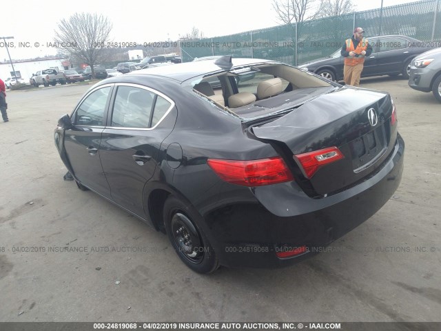 19VDE1F79DE000310 - 2013 ACURA ILX 20 TECH BLACK photo 3