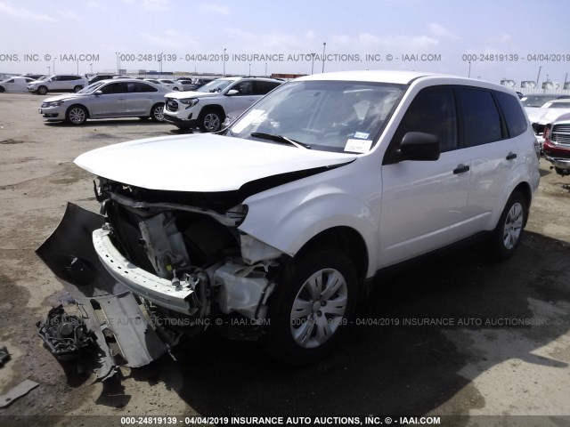 JF2SH61649H707545 - 2009 SUBARU FORESTER 2.5X WHITE photo 2