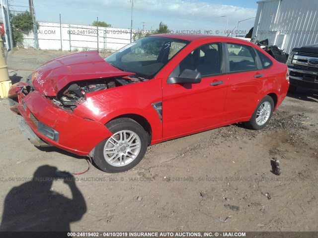 1FAHP35N48W288169 - 2008 FORD FOCUS SE/SEL/SES RED photo 2