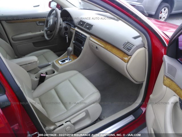 WAUAF78E38A004574 - 2008 AUDI A4 2.0T RED photo 5