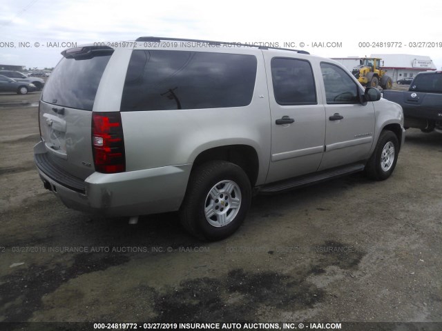 3GNFC16088G173102 - 2008 CHEVROLET SUBURBAN C1500  LS SILVER photo 4