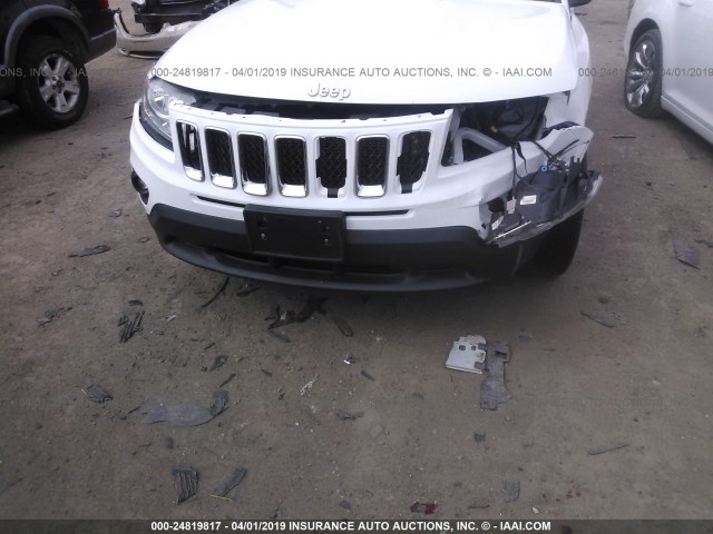 1C4NJCBAXCD559367 - 2012 JEEP COMPASS SPORT WHITE photo 6