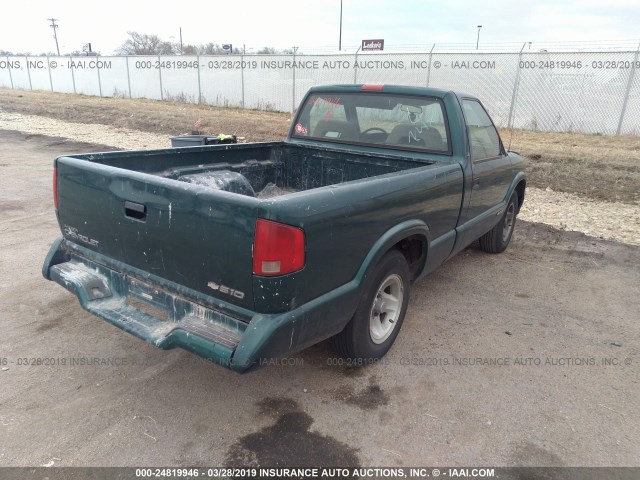 1GCCS1448VK243061 - 1997 CHEVROLET S TRUCK S10 GREEN photo 4