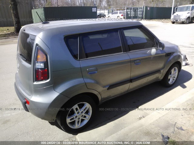 KNDJT2A25A7156910 - 2010 KIA SOUL +/!/SPORT GRAY photo 4