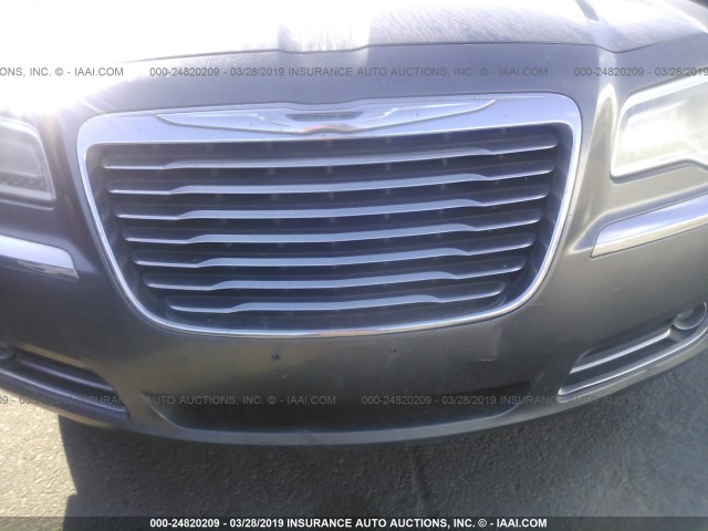 2C3CA5CG9BH533760 - 2011 CHRYSLER 300 LIMITED GRAY photo 6