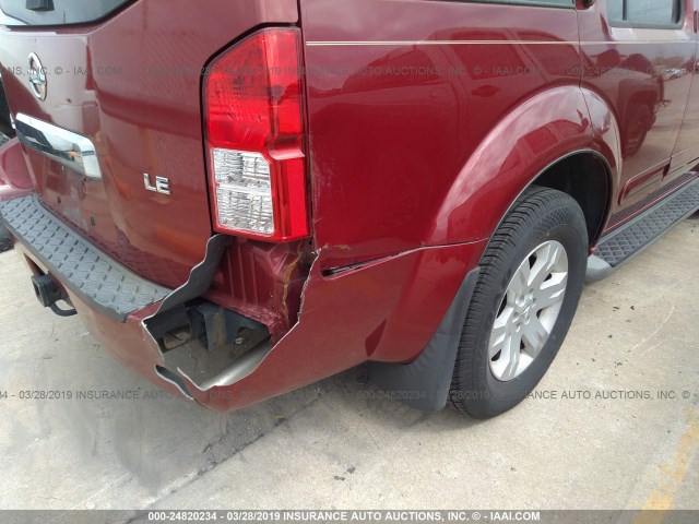 5N1AR18U15C738527 - 2005 NISSAN PATHFINDER LE/SE/XE MAROON photo 6