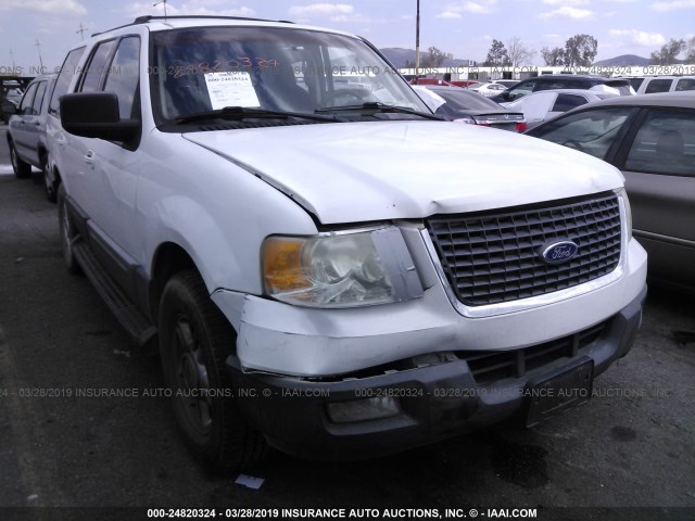 1FMPU15L44LB77727 - 2004 FORD EXPEDITION XLT WHITE photo 1