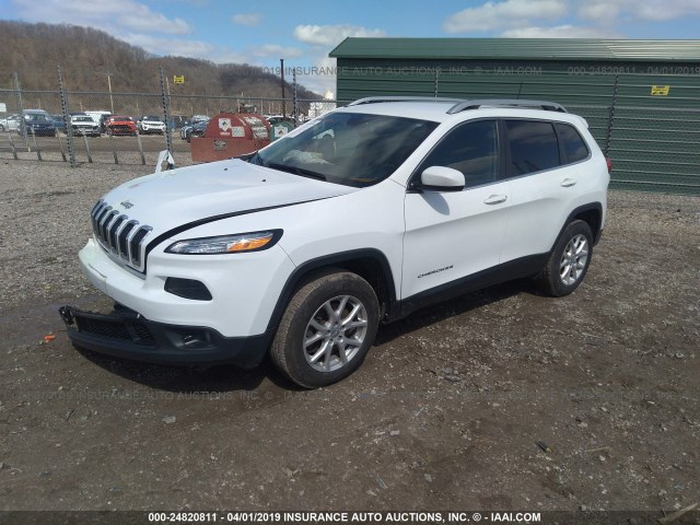 1C4PJMCB6GW187400 - 2016 JEEP CHEROKEE LATITUDE WHITE photo 2