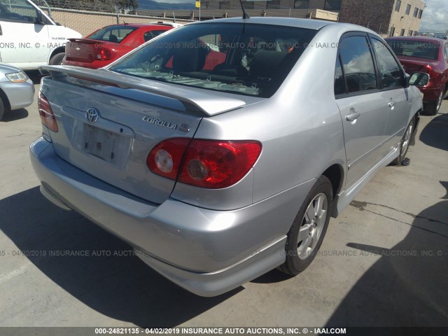 1NXBR32E05Z412133 - 2005 TOYOTA COROLLA CE/LE/S SILVER photo 4