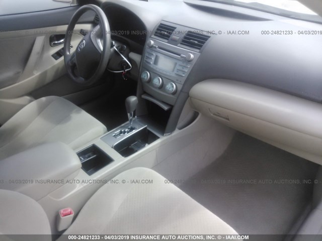 4T1BE46KX7U185974 - 2007 TOYOTA CAMRY NEW GENERAT CE/LE/XLE/SE GOLD photo 5